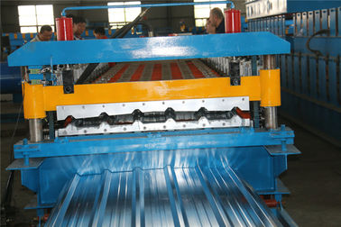 Mould Hydraulic Cutting Roof Panel Roll Forming Machine 15M / Min Speed