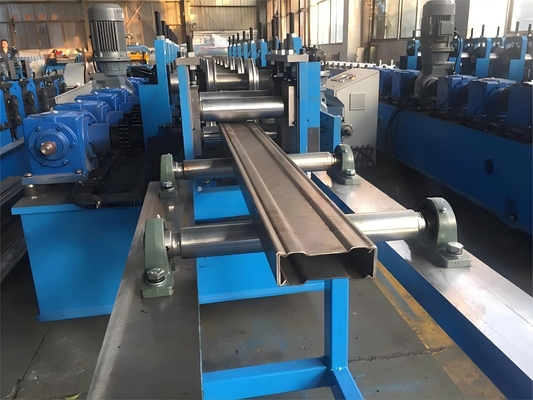 18 Stations Supermarket Shelf Roll Forming Machine With Adjustable Width Capability