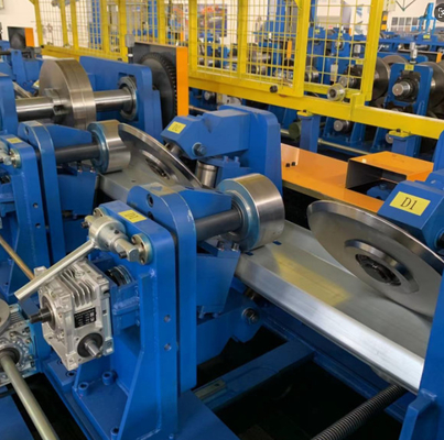 Fully Automatic Adjustable CZ Purlin Machine Before Shearing
