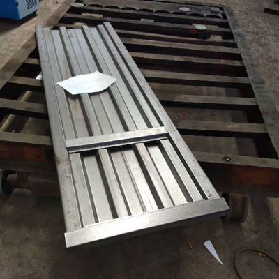 pm139301319-fully_automatic_external_truck_body_panels_roll_forming_machine_for_batch_side_panel_production Fully Automatic Truck Body Panel Roll Forming Machine