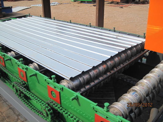 Metal Steel Stud Machine / Corrugated Roll Forming Machine For Roofing Sheets