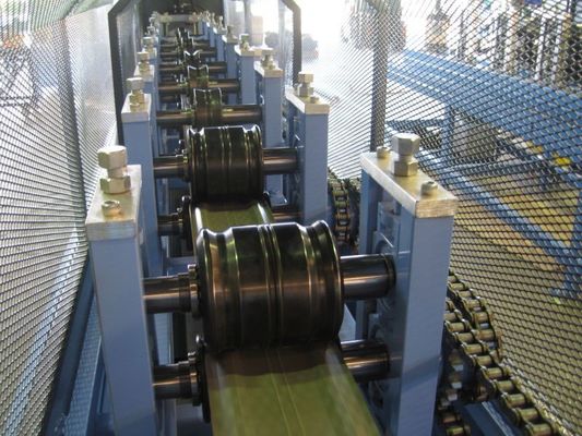 pm16800454-high_efficiency_auto_profile_c_channel_roll_forming_machine_1_inch_chain_size High Efficiency Auto Profile C Channel Roll Forming Machine 1 Inch Chain Size