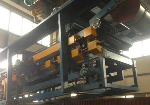 pm17111779-hydraulic_pressure_sandwich_panel_production_line_excellent_lightness_and_firmness Hydraulic Pressure Sandwich Panel Production Line Excellent Lightness And Firmness