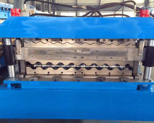 Steel Sheet Roof   Roll Forming Machinery With  Hydraulic Cutting Device  11KW Motor