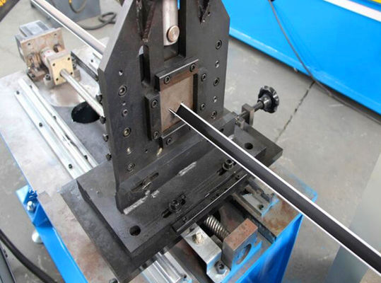 pm17293509-small_steel_framing_cold_roll_forming_machine_with_automatic_shearing_system Small Steel Framing Cold Roll Forming Machine With Automatic Shearing System