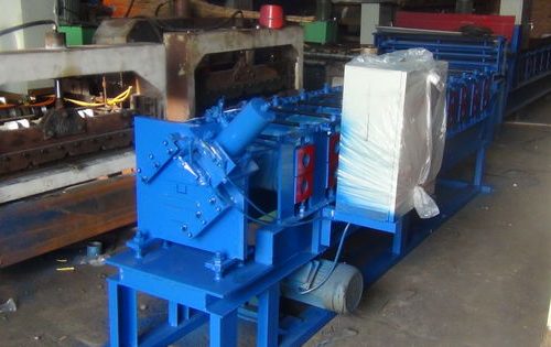 Electric Pipe Roll Forming Machine / Low Carbon Steel Pipe Making Machine