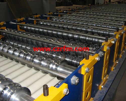 Glazed Roof Ridge Capping Glazed Tile Making Machine Rain Gutter For Building