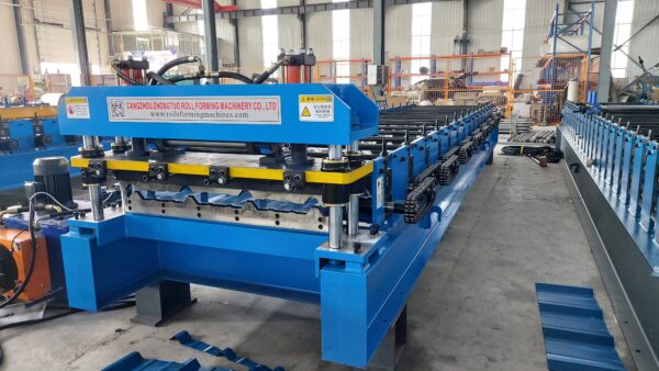 20210804 692 840 Trapezoial roofing sheet machine
