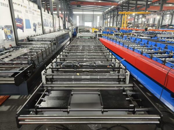 微信图片_20260623135055_14_41 840 Trapezoidal Roofing Sheet Roll Forming Machine | Automatic Metal Roof Panel Production Line