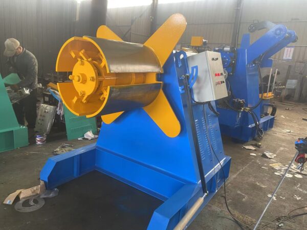 微信图片_20260623171906_1195_3 Hydraulic Decoiler with Coil Loading Car | Automatic Coil Uncoiling System for Roll Forming Lines