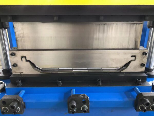 微信图片_20260624150154_498_2 KR24 Standing Seam Roll Forming Machine | High-Precision Roofing Panel Production Solution
