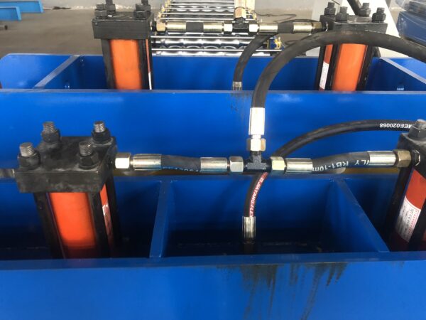 正圆琉璃瓦 (2) Advanced Metal Tile Roll Forming Machine for Precision Roofing Production